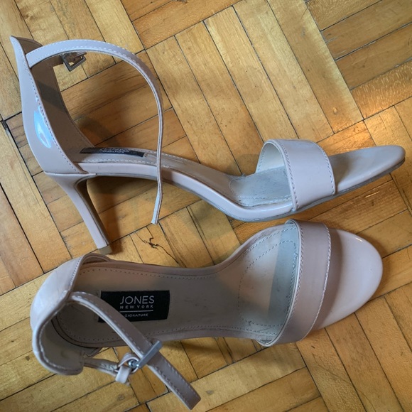 Neutral sandals - Picture 5 of 5